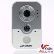 Camera IP Cube DS-2CD2420F-IW